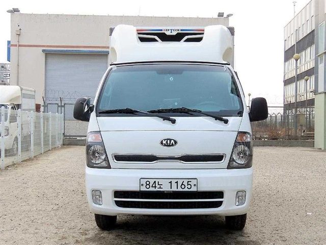 2018 Kia Bongo 3 1.0톤/킹캡/초장축 (CRDi) 하이냉동탑