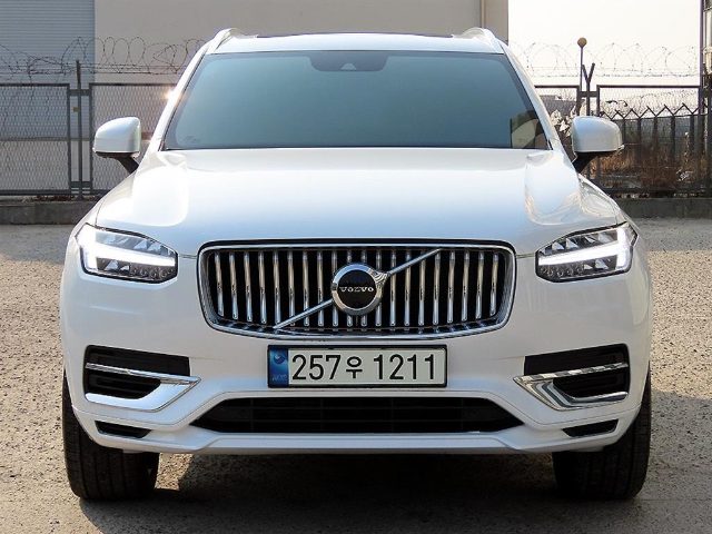 2022 Volvo XC90 2세대 2.0 T8 AWD 인스크립션