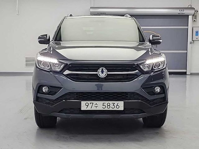 2018 KG Mobility Rexton Sports 4WD 디젤 2.2 프레스티지