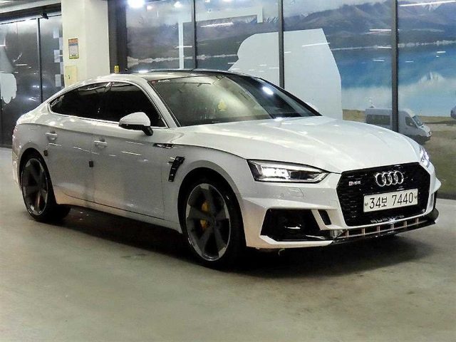 2019 Audi A5 (F5) 45 TFSI 콰트로 프리미엄 스포트백