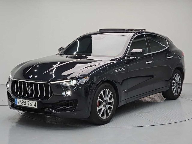 2018 Maserati Levante 3.0 디젤 AWD 그란 루쏘