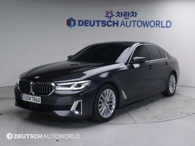 2022 BMW 5 Series (G30) 530i 럭셔리