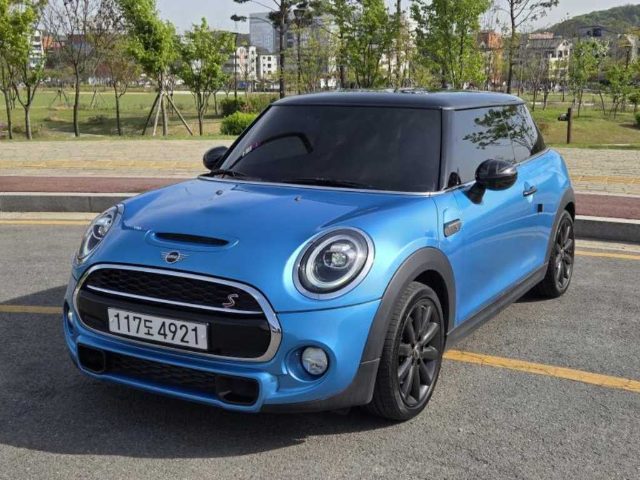 2019 MINI Cooper 기본형