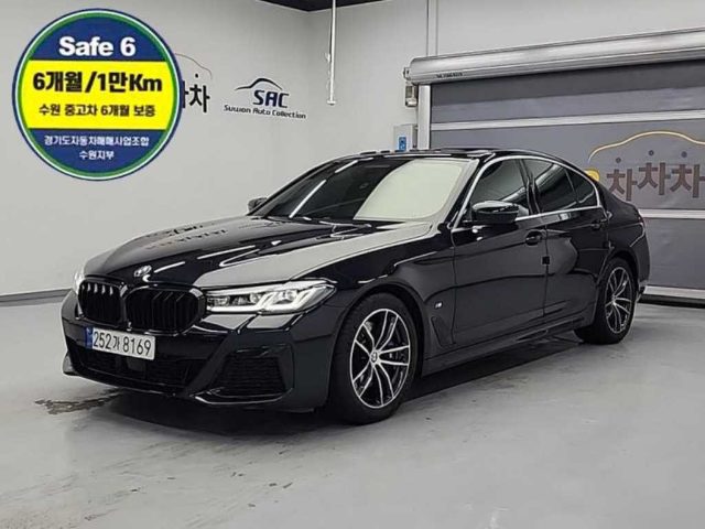 2022 BMW 5 Series (G30) 520i M 스포츠