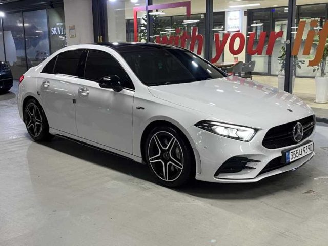 2022 Mercedes-Benz A-Class W177 AMG A35 4MATIC 세단