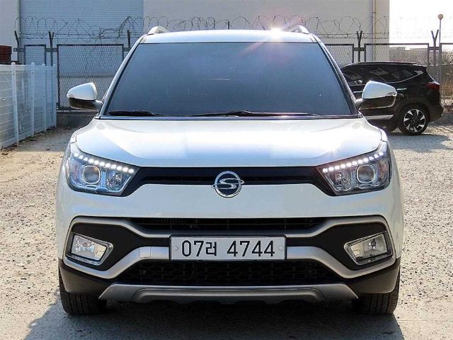 2017 KG Mobility Tivoli Air 2WD 디젤 1.6 IX 플러스