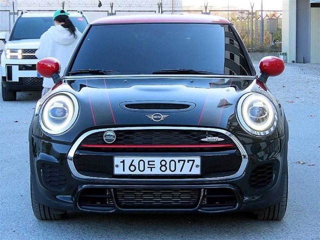 2020 MINI Cooper JCW