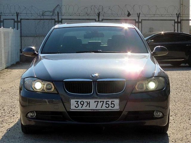 2007 BMW 3 Series (E90) 320i 세단