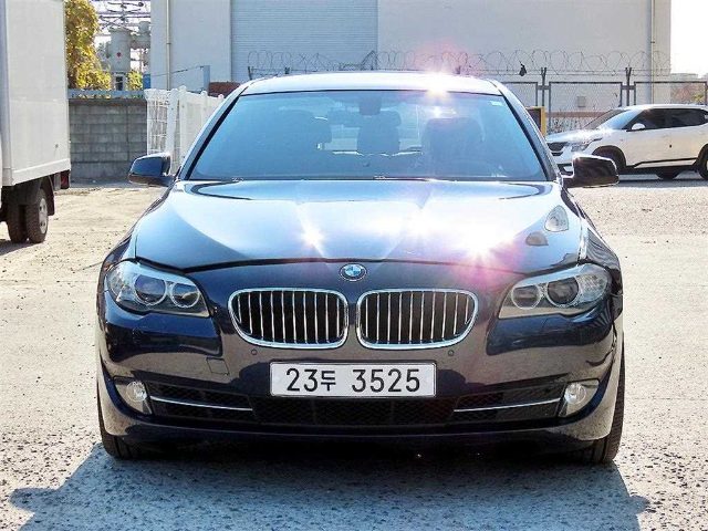 2013 BMW 5 Series (F10) 528i xDrive