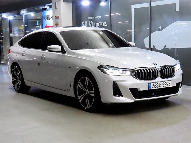 2022 BMW 6 Series GT (G32) 630i xDrive M 스포츠