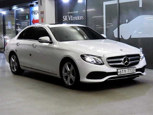 2018 Mercedes-Benz E-Class W213 E200 아방가르드