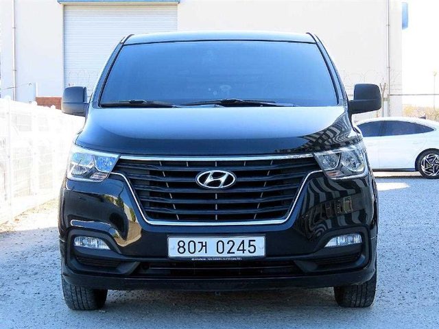 2018 Hyundai Starex 2WD 밴 5인승 스마트