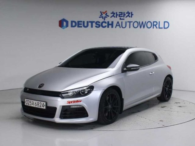 2012 Volkswagen Scirocco 2.0 TSI R