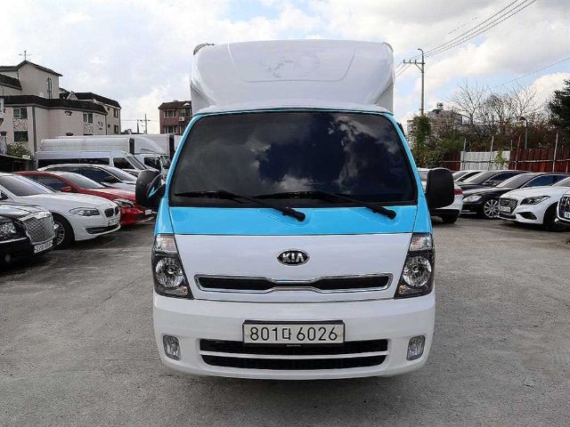 2018 Kia Bongo 3 1.0톤/킹캡/초장축/ (CRDi) DLX 윙바디