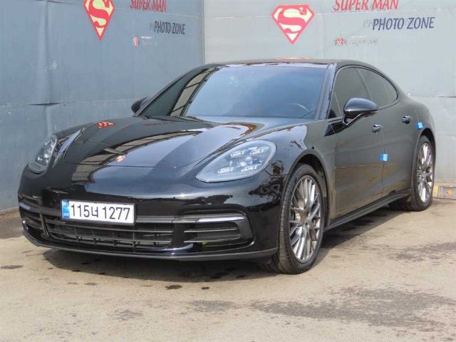 2018 Porsche Panamera (971) 3.0 4