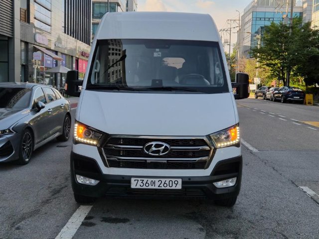 2022 Hyundai Solati 스탠다드 15인승