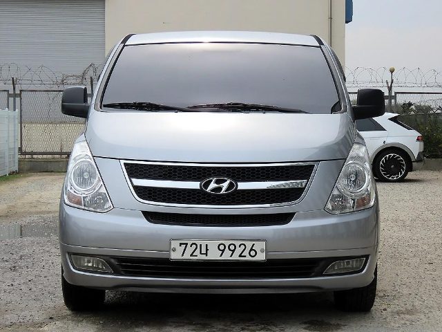2013 Hyundai Starex 12인승 왜건 CVX 프리미엄