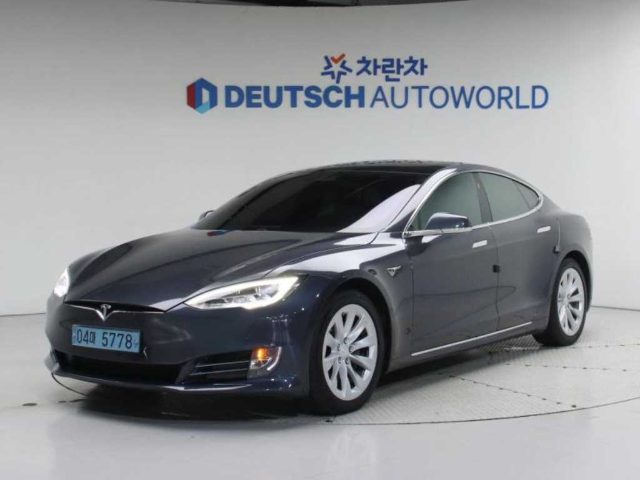 2018 Tesla Model S 75D