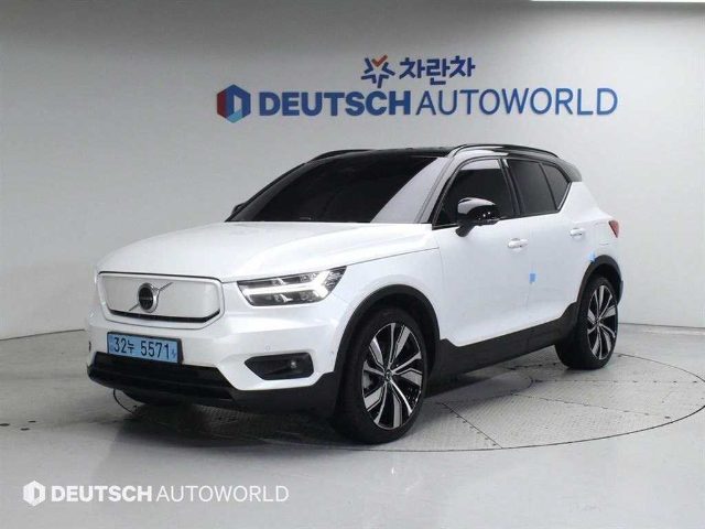 2022 Volvo XC40 리차지 리차지 트윈 AWD