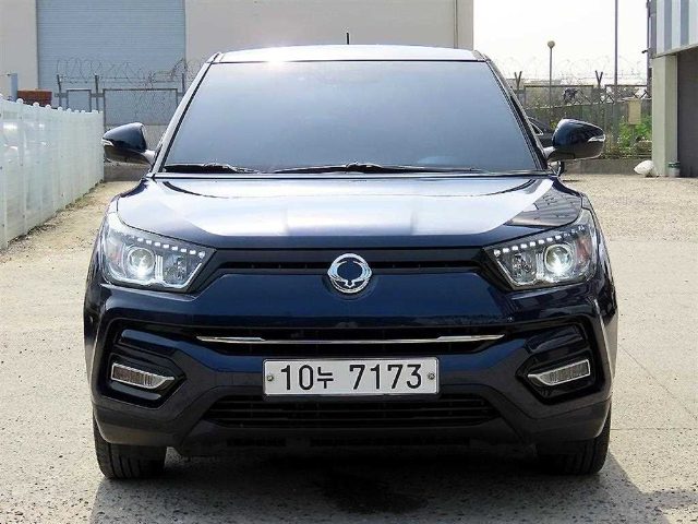 2017 KG Mobility Tivoli 2WD 가솔린 기어 에디션