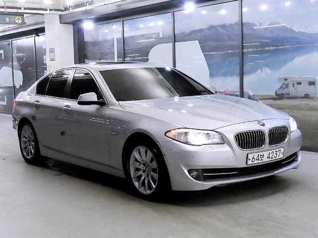 2013 BMW 5 Series (F10) 528i xDrive