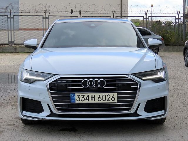 2023 Audi A6 (C8) 45 TFSI 콰트로 프리미엄
