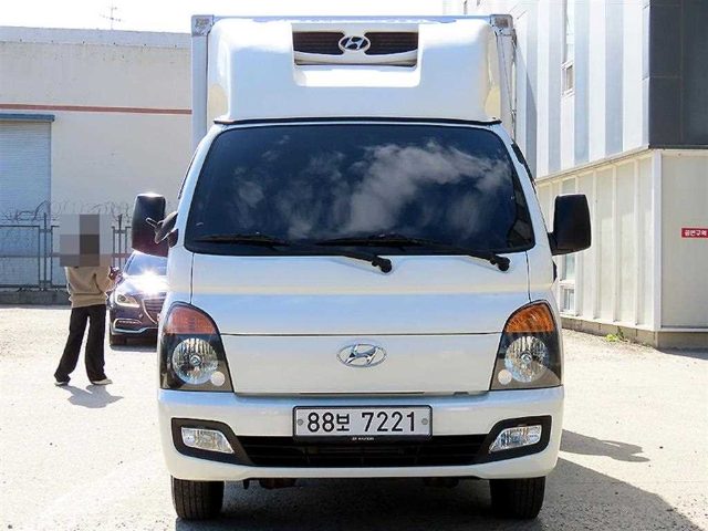 2017 Hyundai Porter 하이탑 하이냉장탑