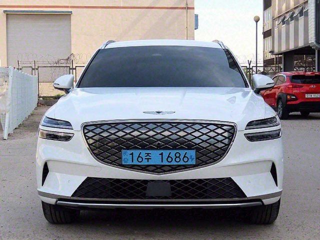2022 Genesis GV70 e-AWD