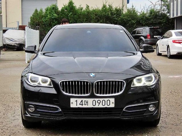 2016 BMW 5 Series (F10) 520d xDrive 럭셔리