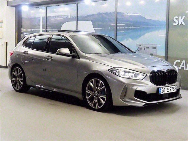 2023 BMW 1 Series (F40) M135i xDrive