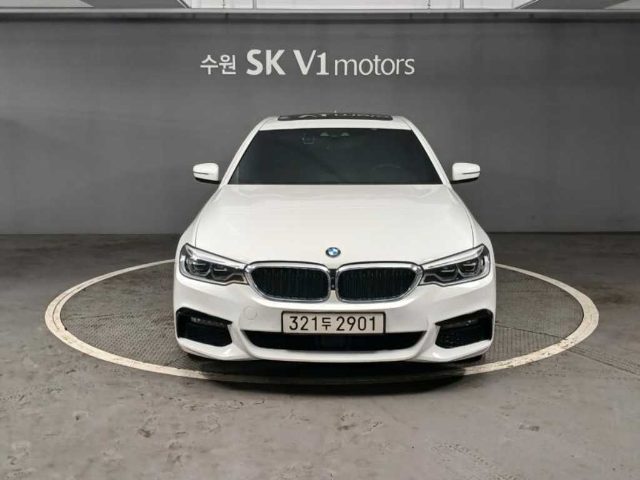 2019 BMW 5 Series (G30) 530i M 스포츠 플러스