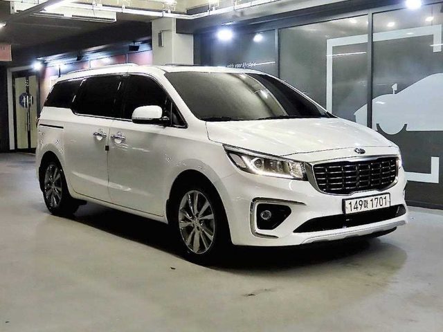 2018 Kia Carnival 디젤 9인승 프레스티지