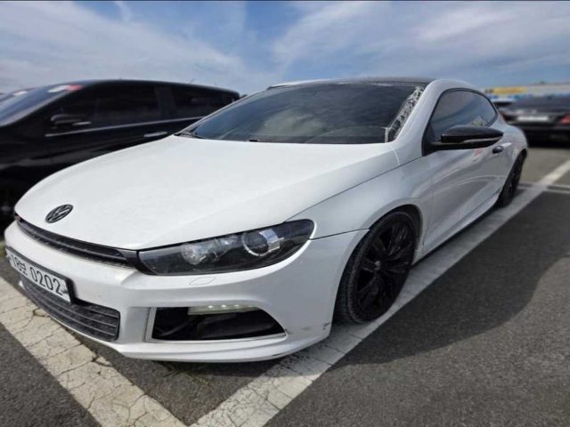 2013 Volkswagen Scirocco 2.0 TSI R
