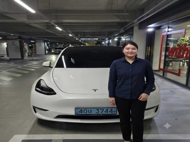 2022 Tesla Model Y 롱 레인지