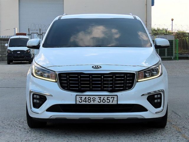 2018 Kia Carnival 디젤 9인승 럭셔리