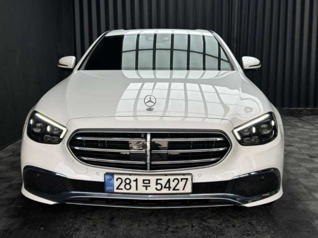 2022 Mercedes-Benz E-Class W213 E250 아방가르드
