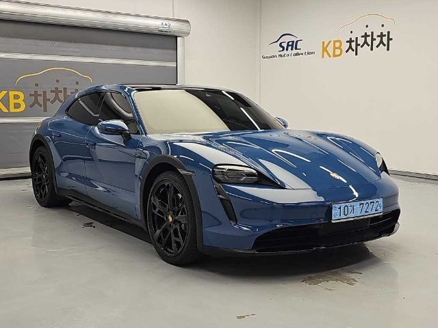 2023 Porsche Taycan 크로스 투리스모 4S