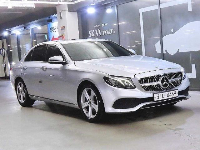 2018 Mercedes-Benz E-Class W213 E200 아방가르드
