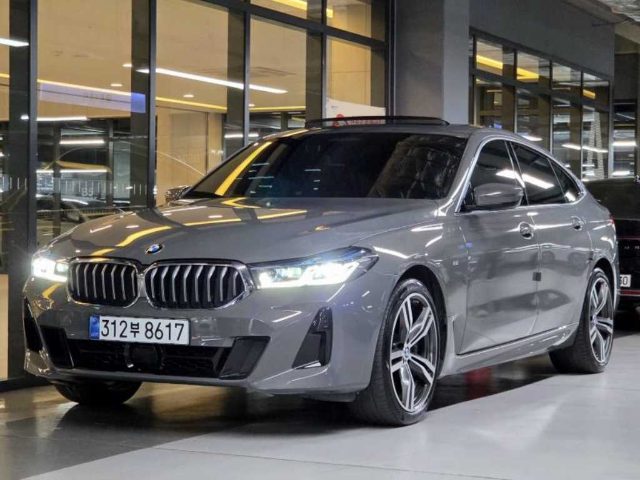 2022 BMW 6 Series GT (G32) 630i xDrive M 스포츠