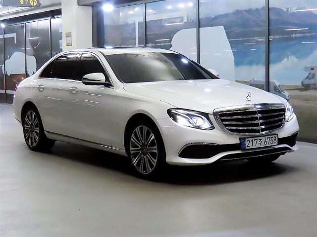 2018 Mercedes-Benz E-Class W213 E300 익스클루시브