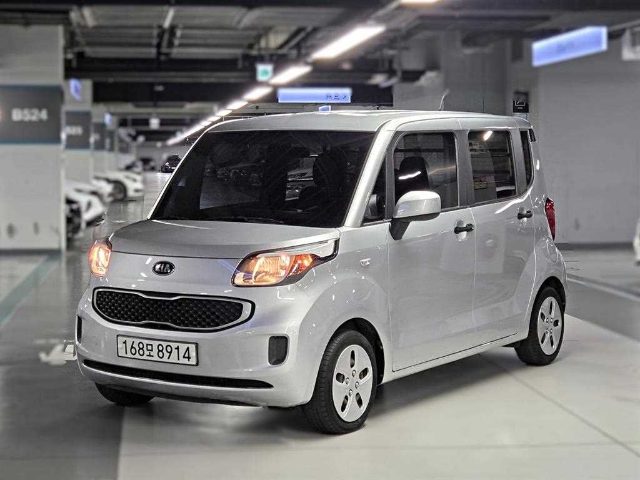 2017 Kia Ray 밴