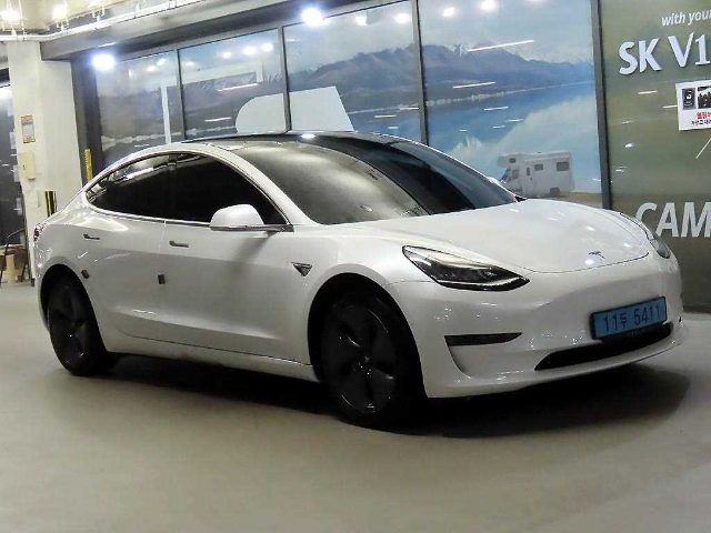 2020 Tesla Model 3 스탠다드 레인지 플러스