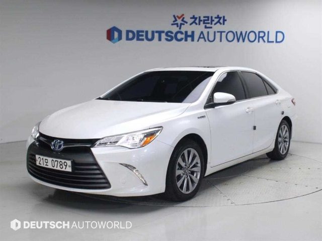 2016 Toyota Camry XLE