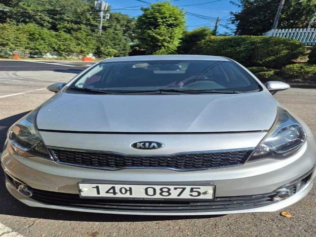 2016 Kia Pride 4DR 1.6 GDI 럭셔리