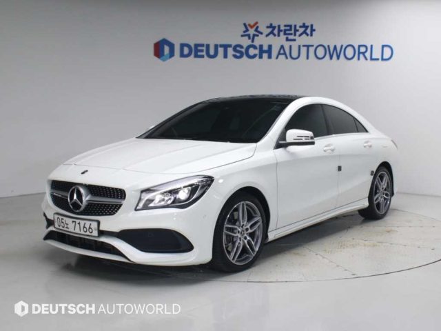 2017 Mercedes-Benz CLA CLA 220 AMG LINE