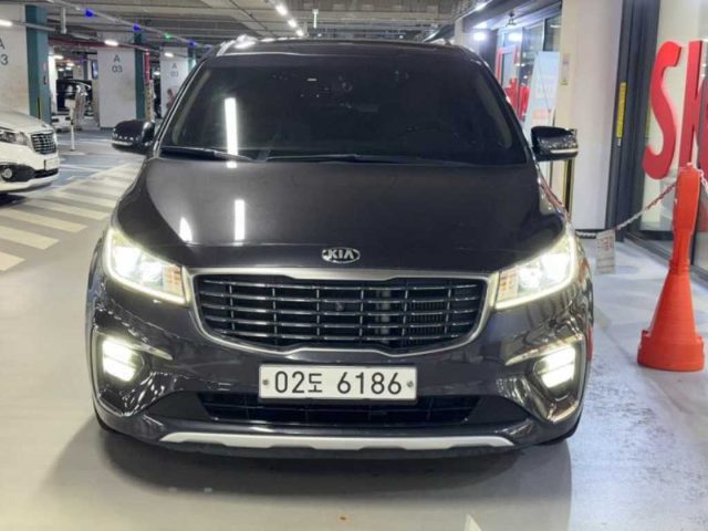 2018 Kia Carnival 디젤 9인승 노블레스 스페셜
