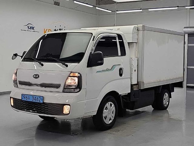 2021 Kia Bongo 3 (EV) 1.0톤/킹캡/초장축 저상냉동탑