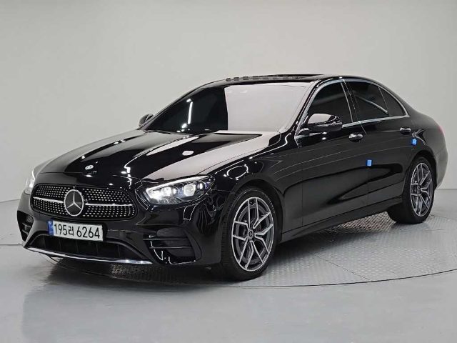 2023 Mercedes-Benz E-Class W213 E220d 4MATIC AMG라인