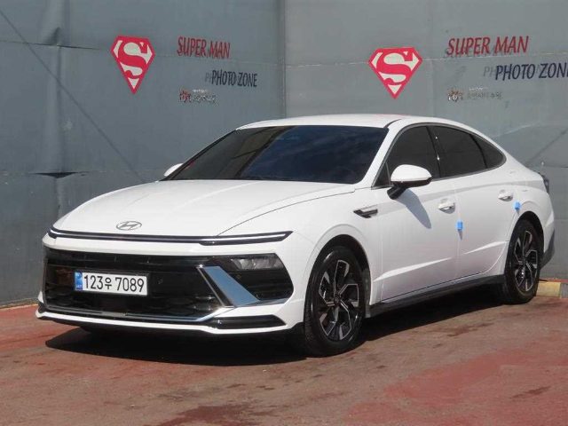2024 Hyundai Sonata 디 엣지 (DN8) 가솔린 2.0 익스클루시브