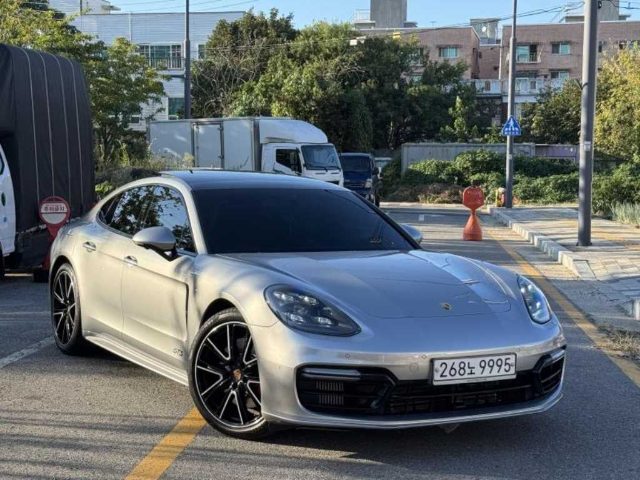 2020 Porsche Panamera (971) 4.0 GTS